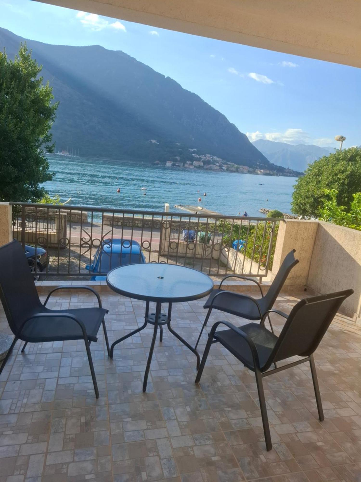 Apartments Pejanovic Kotor Exteriör bild